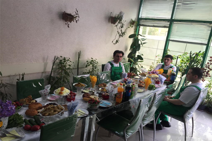 “Azpetrol” has set the festive tables at Gas Stations on the occasion of the Holy Holiday of Ramadan